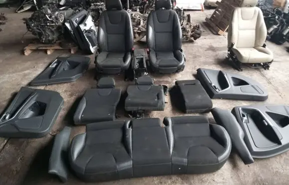 Volvo XC60 Seat set 