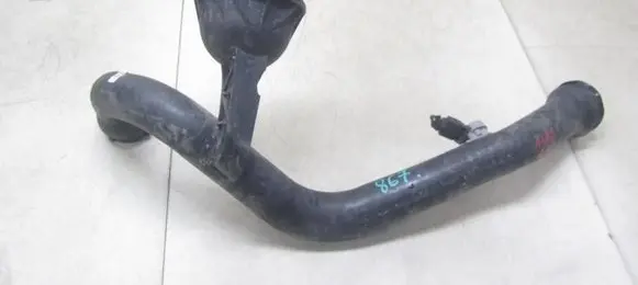 Audi A4 S4 B9 Intercooler hose/pipe 8W0145673AG