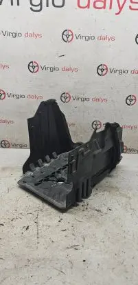 Battery tray