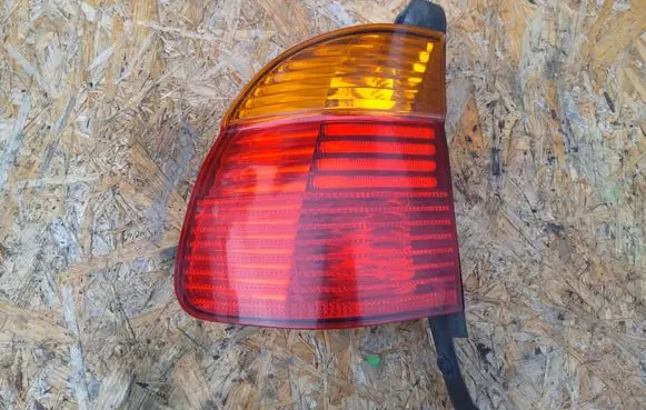 BMW 5 E39 Rear/tail lights 6900213