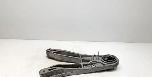 Volvo S70 V70 V70 XC Engine mounting bracket 9434250
