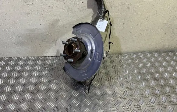 Tesla Model 3 Front wheel hub 104431600E