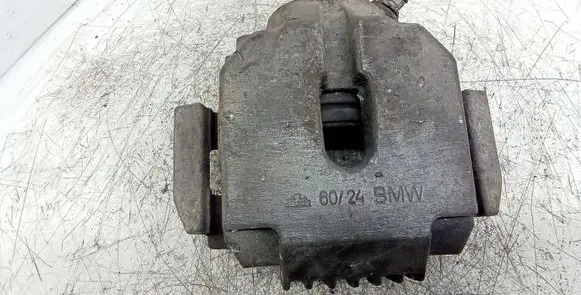 BMW 5 E60 E61 Front brake caliper 6024