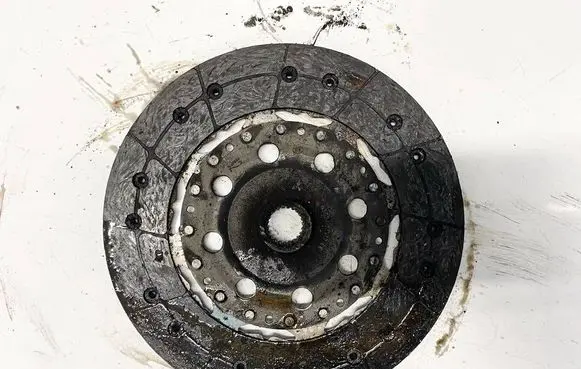 Clutch pressure plate