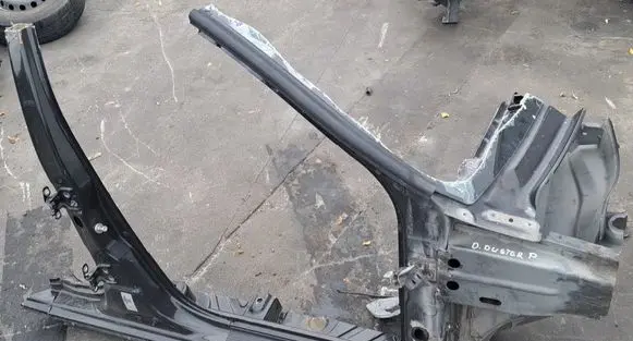 Dacia Duster Front piece kit 