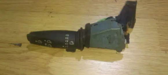Ford Scorpio Wiper control stalk 93GG17K478BC