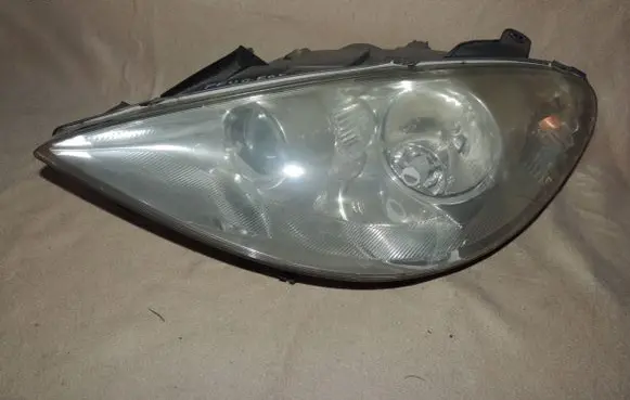Peugeot 807 Headlight/headlamp PE0GE0T