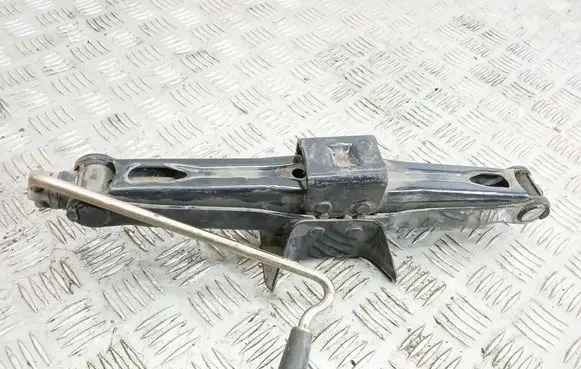 Audi A3 S3 8L Lift Jack 6025317193