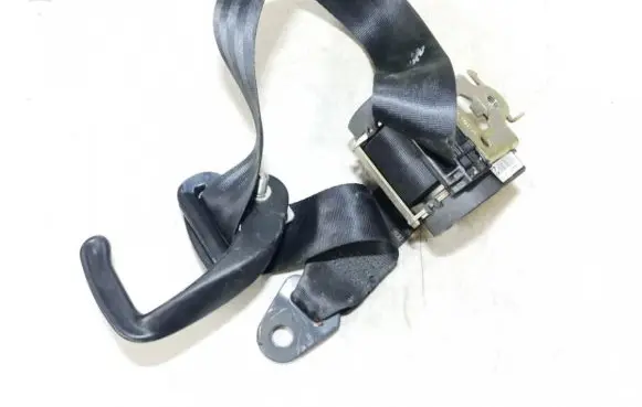 Peugeot 307 Middle seatbelt (rear) 96479972xx