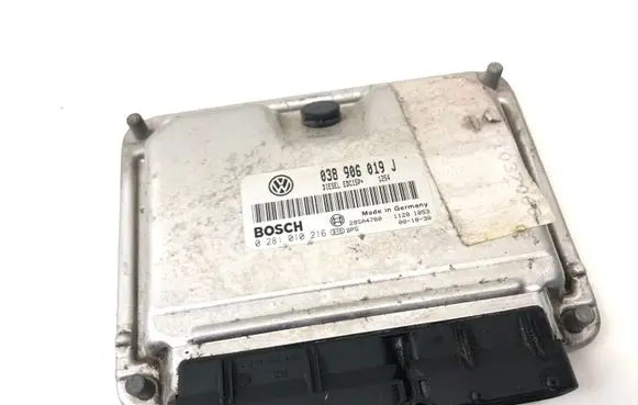Volkswagen Sharan Engine control unit/module 038906019J 0281010216
