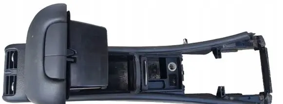 Mercedes-Benz C W203 Center console