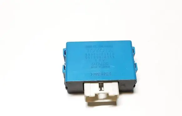 Lexus RX 300 Tow bar trailer control unit/module 0894048010 0618000150