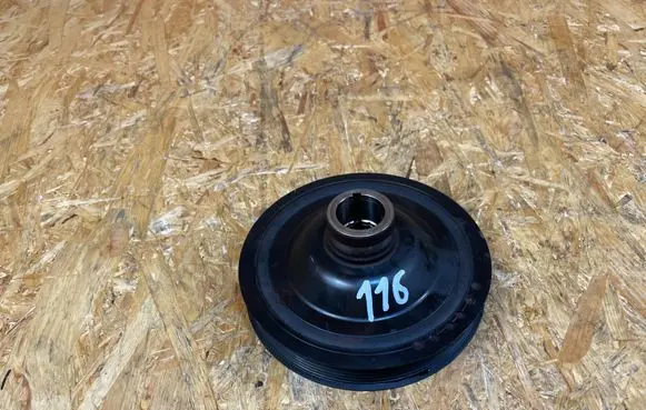 Mercedes-Benz C W205 Crankshaft pulley A2740301203 274943