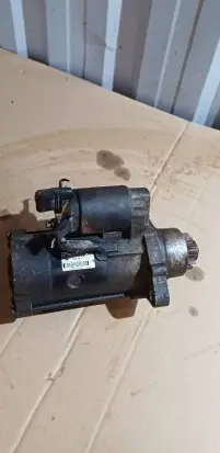 Nissan Almera Tino Starter motor M008T71371 23300WD001