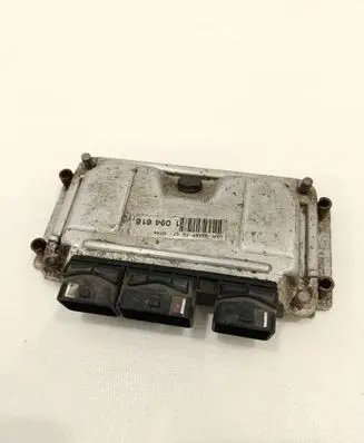 Peugeot 106 Engine control unit/module 9637838780 0261206246