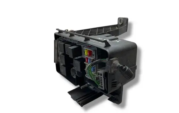 Volvo V70 Fuse box set 30728132