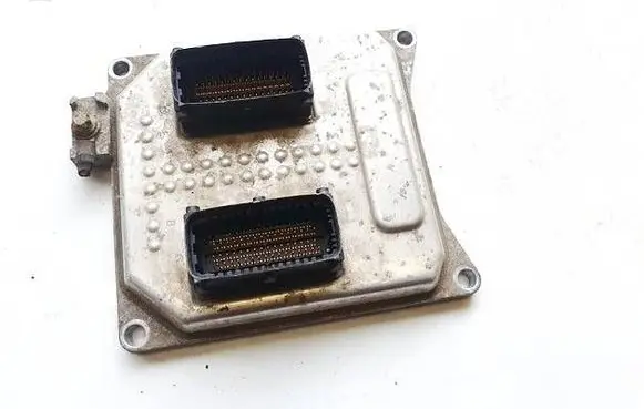 Opel Zafira C Engine control unit/module 55355631 S0600205
