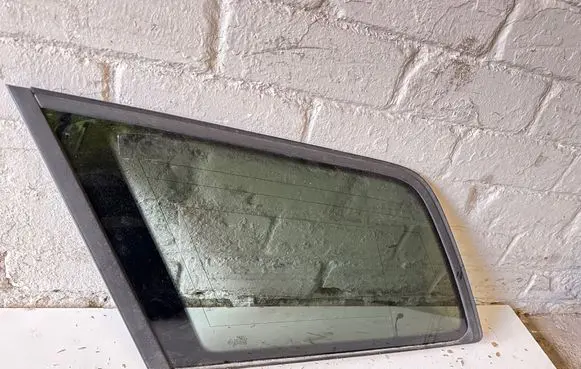 Audi A4 S4 B6 8E 8H Rear side window 43R009628