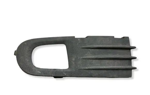 Volvo V50 Front bumper lower grill 30655885