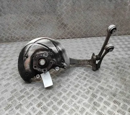 Audi A4 S4 B9 8W Front wheel hub 8W0407241F 8W0407253F