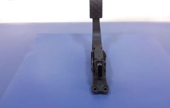 Volkswagen Cross Polo Accelerator throttle pedal 6RU721503