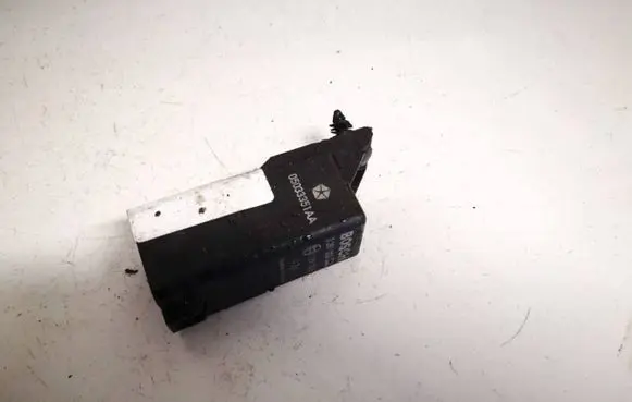 Glow plug pre-heat relay