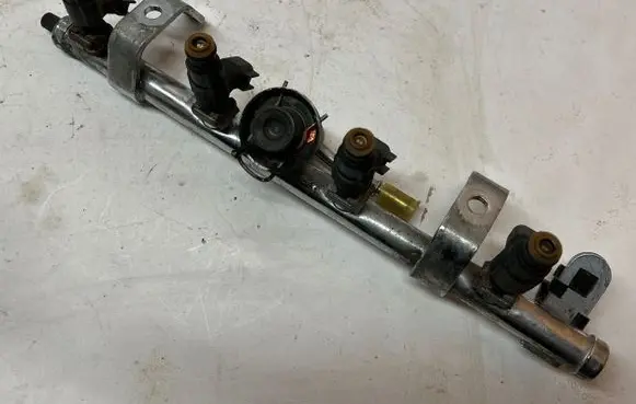 Mini Cooper Hatch Hardtop Fuel main line pipe