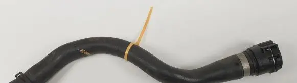 Opel Adam Engine coolant pipe/hose 13402316