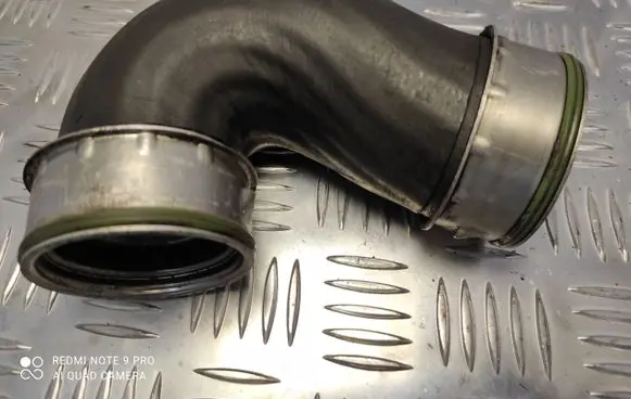 Volkswagen Golf V Intercooler hose/pipe