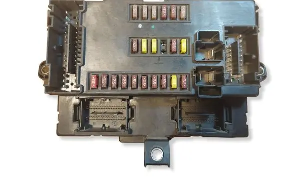 Fiat Ducato Central body control module 1371887080 Y503440520113 BCM250I01