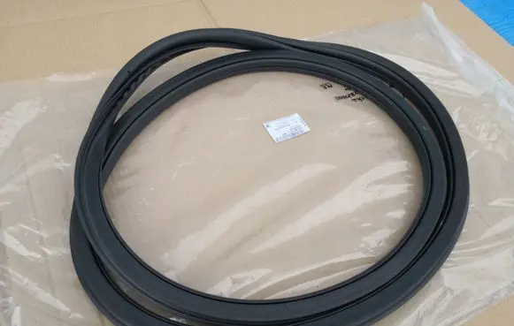Volkswagen Polo VI Rubber seal rear door 2G6867914C