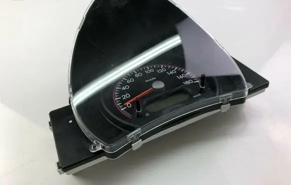 Suzuki Alto Speedometer (instrument cluster) 34100M68K80 F2125