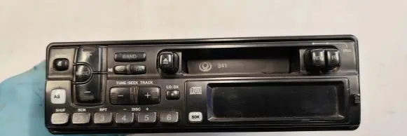 Mazda 323 Radio/CD/DVD/GPS head unit 341FV6020