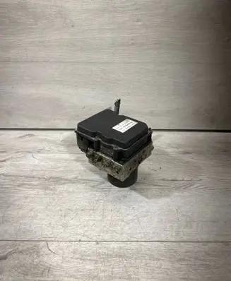 BMW X5 E53 ABS Pump 6768686 6768668