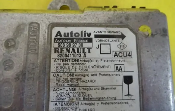 Renault Scenic II - Grand scenic II Airbag control unit/module 8200411013A 603989700