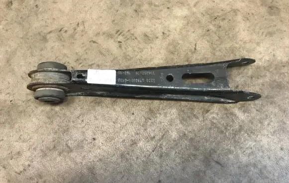 BMW X4 F26 Rear upper control arm/wishbone 6786981