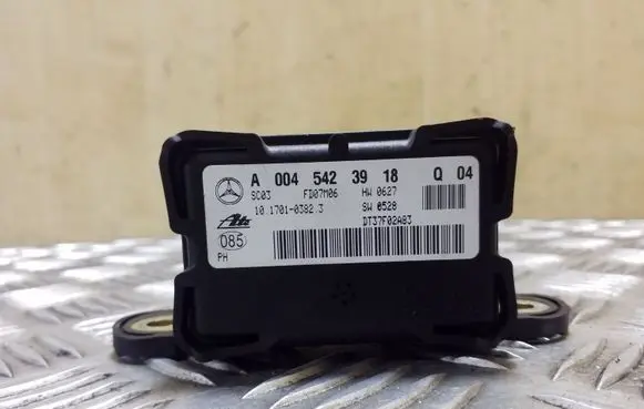 Mercedes-Benz ML W164 ESP acceleration yaw rate sensor A0045423918 10170103823