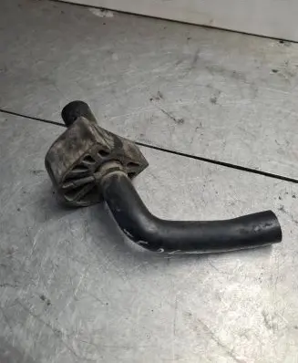 Volkswagen Multivan T4 Engine coolant pipe/hose