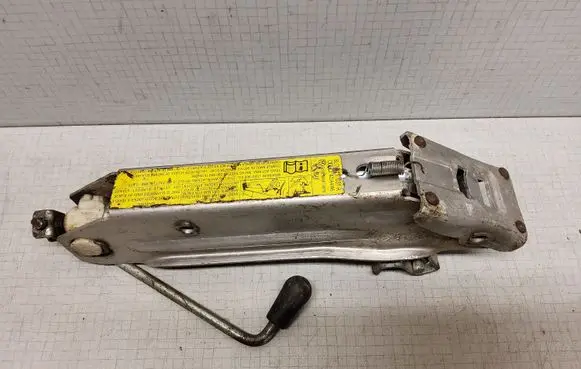 Audi A4 S4 B7 8E 8H Lift Jack 8L0011031A