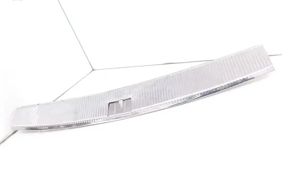 Volkswagen Touareg I Trunk/boot sill cover protection 7L6863459