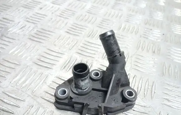 Nissan Qashqai Engine coolant pipe/hose 800386710