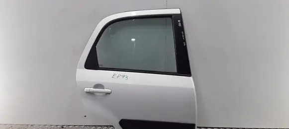 Suzuki SX4 Rear door