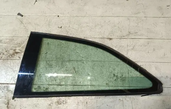 Audi A5 8T 8F Rear side window
