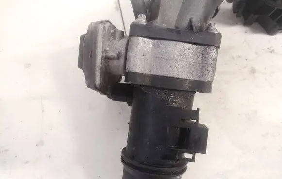 BMW 5 F10 F11 Throttle valve 1354781075202 10378517