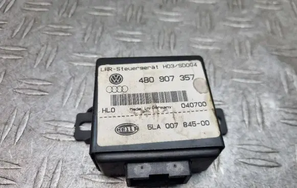 Audi TT Mk1 Light module LCM 4B0907357