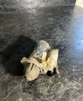 Mercedes-Benz E W211 Starter motor a0051516601