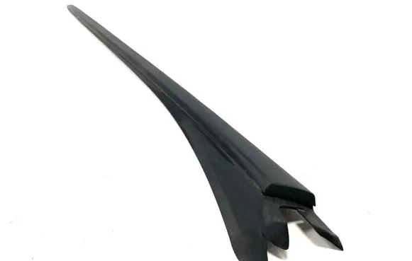 Peugeot 5008 Windshield trim 96858535