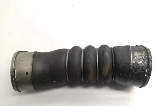 BMW 5 GT F07 Intercooler hose/pipe 7800144