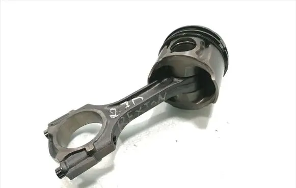 SsangYong Rexton Piston with connecting rod 