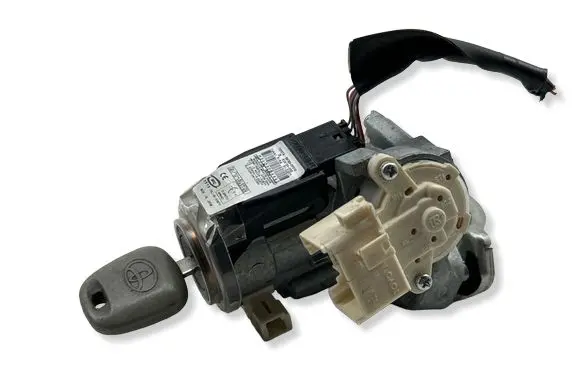 Toyota Verso Ignition lock 450200203